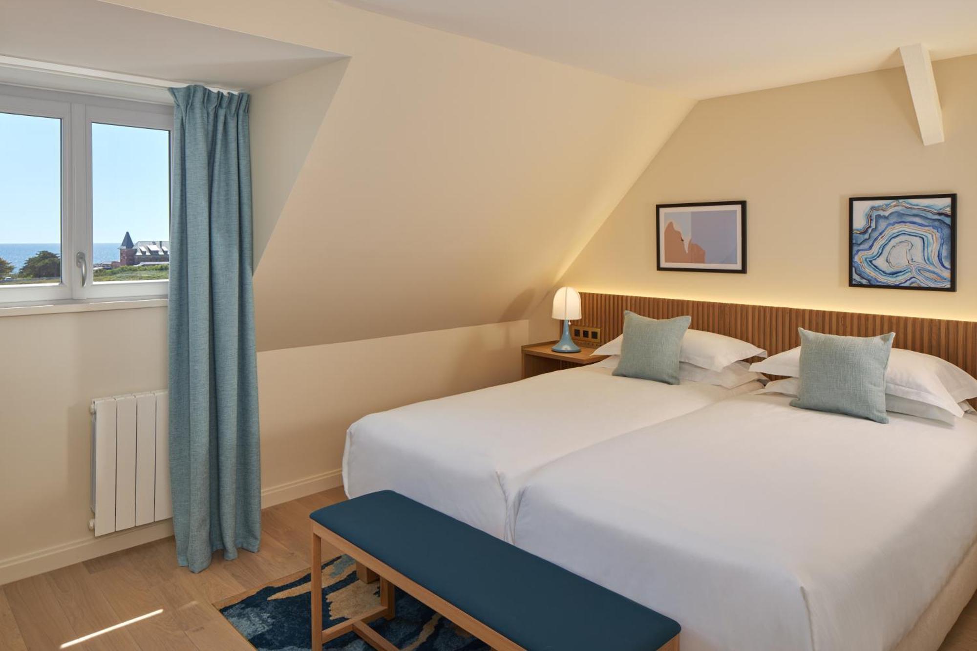 Castel Clara Thalasso & Spa Bangor Exterior photo