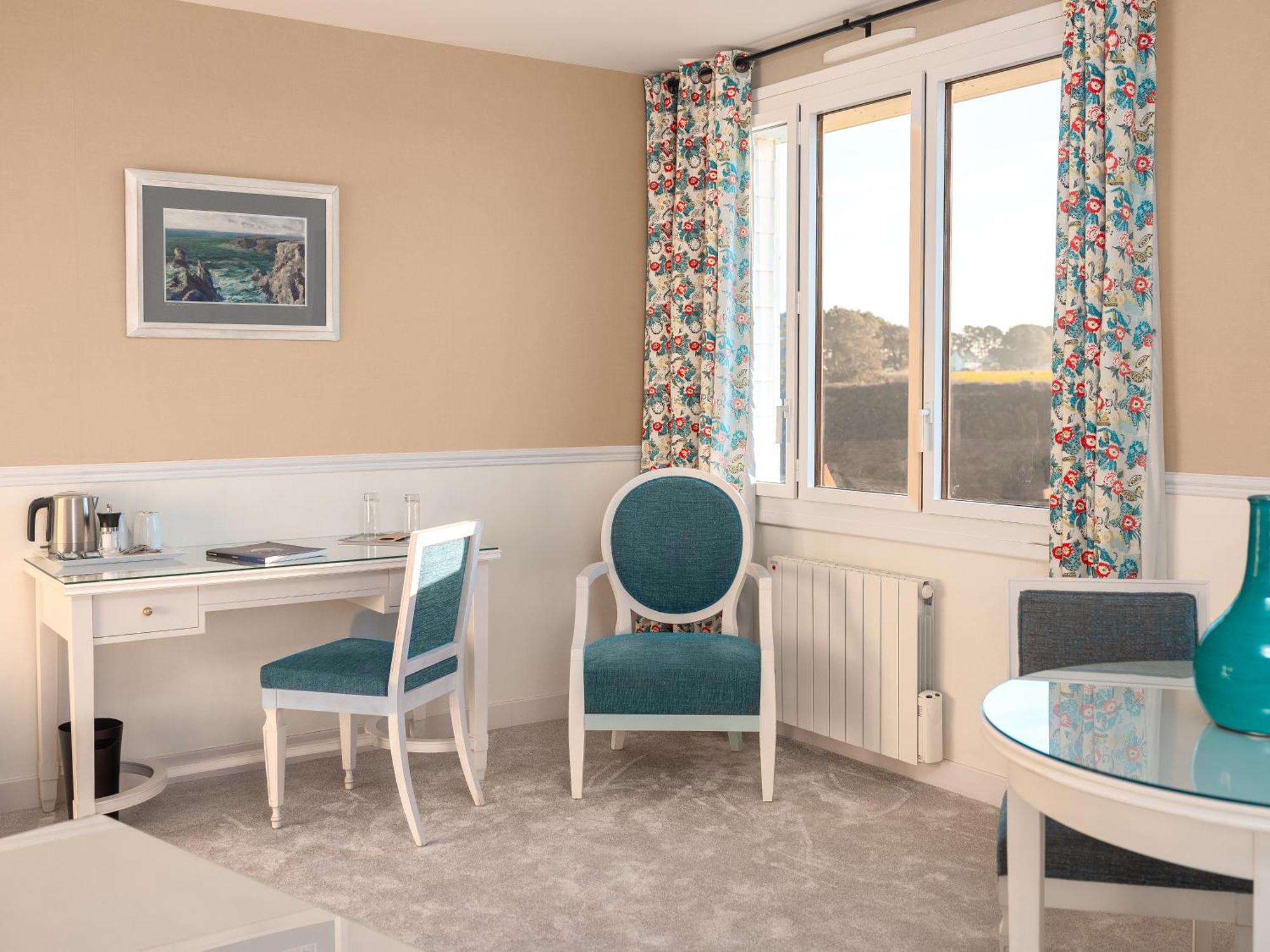 Castel Clara Thalasso & Spa Bangor Exterior photo